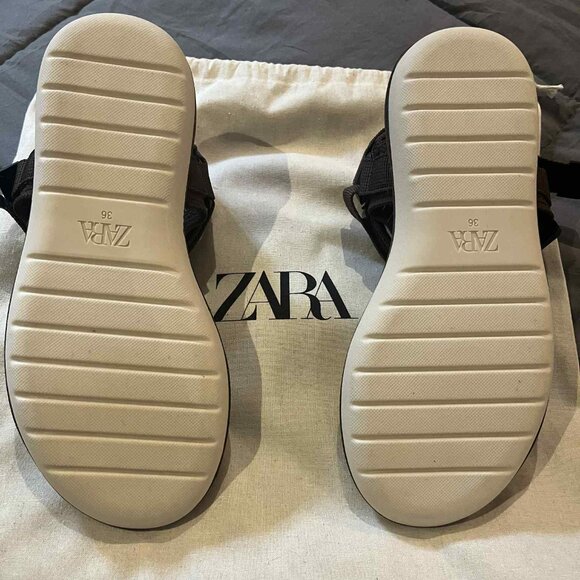 Zara - SANDALS WITH ADHESIVE STRAPS - NEVER WORN - size 6 - Picture 3 of 6
